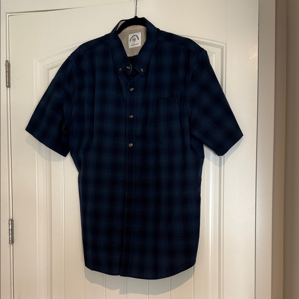 Navy Plaid Short Sleeve Shirt